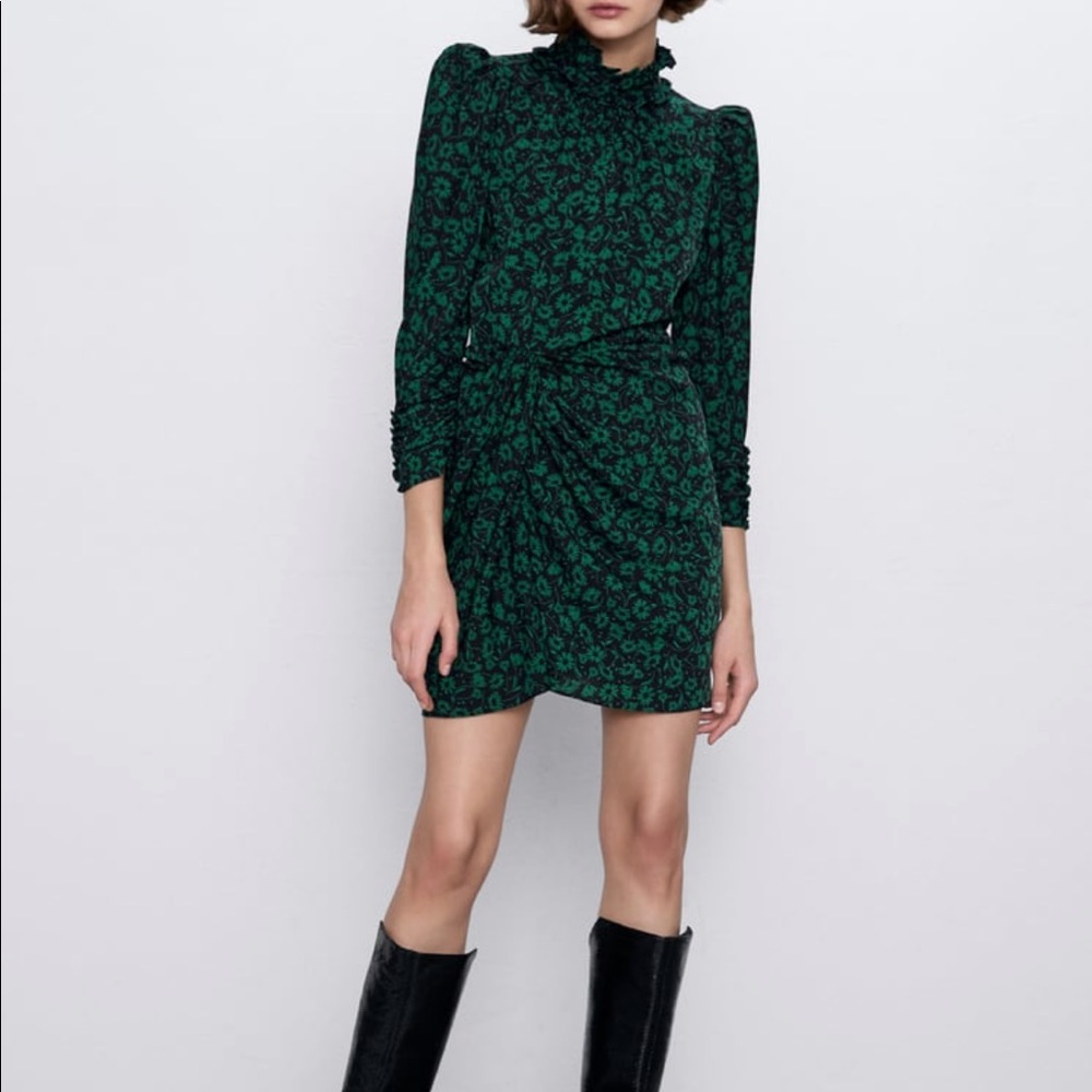 Zara dress cinched at waist